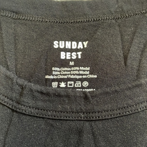 Sunday best rainbow t shirt - Picture 2 of 2